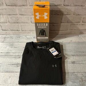 UNDER ARMOUR Women’s XL Keeps You Warm Base Crew Neck Top
